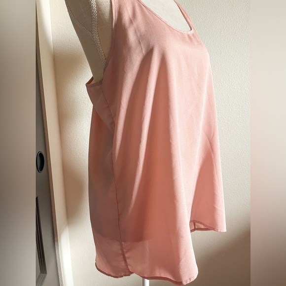 Soprano NWOT Hi-Low Racker Back Blouse, Size XL - Picture 5 of 12